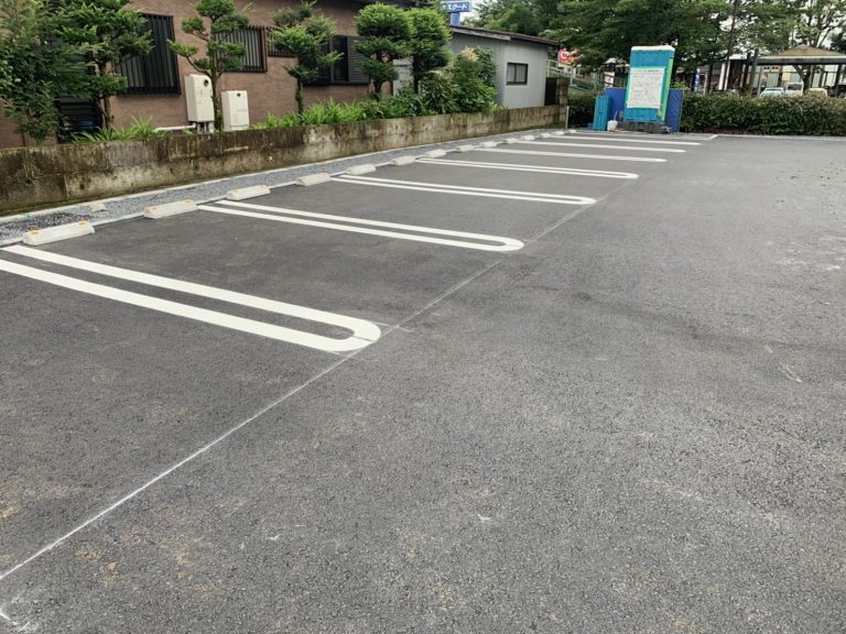 A様邸外構工事駐車場